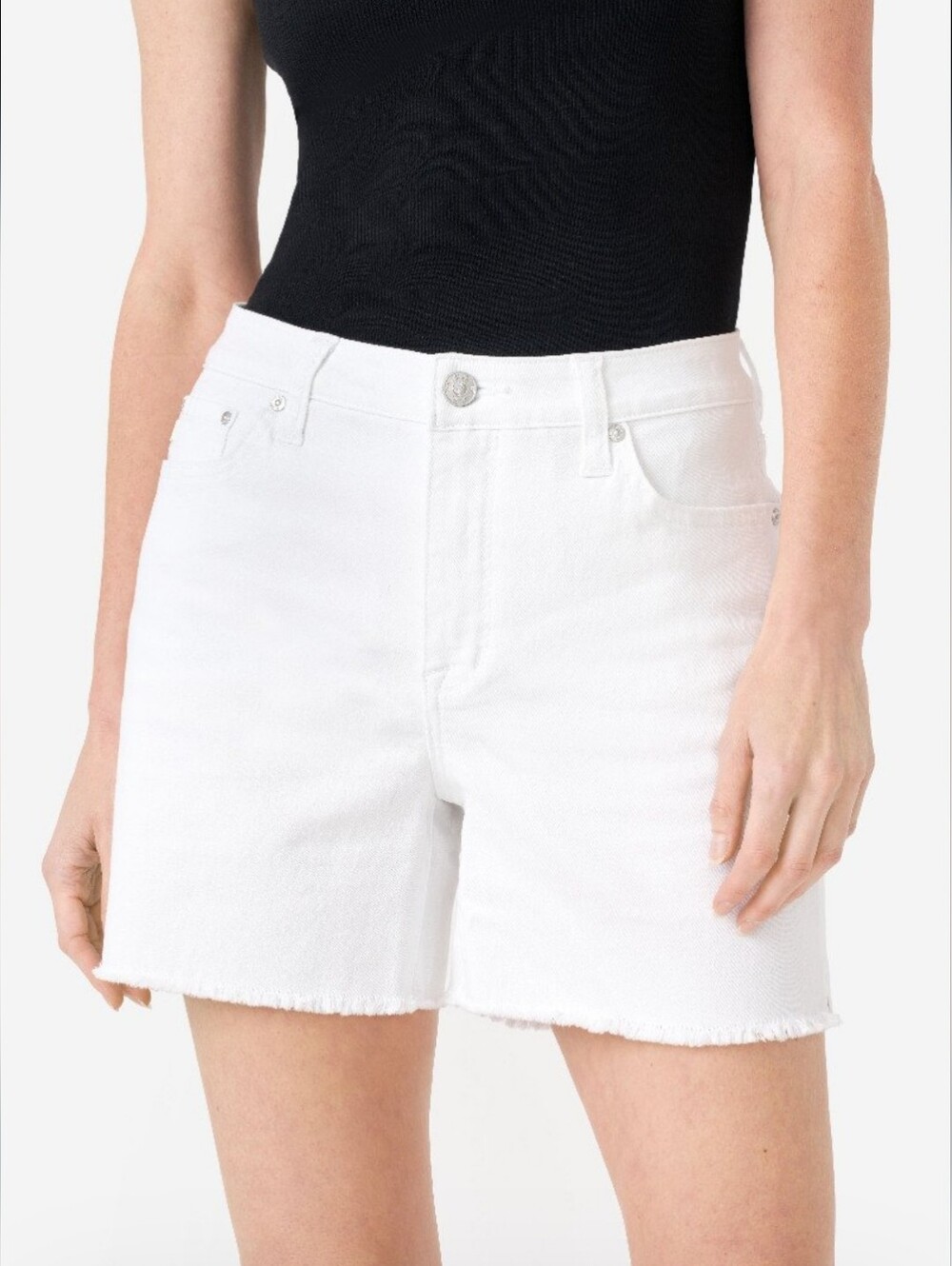 NWT Seven7 High Rise Weekend Shorts in White Raw Hem– Women's Size 16